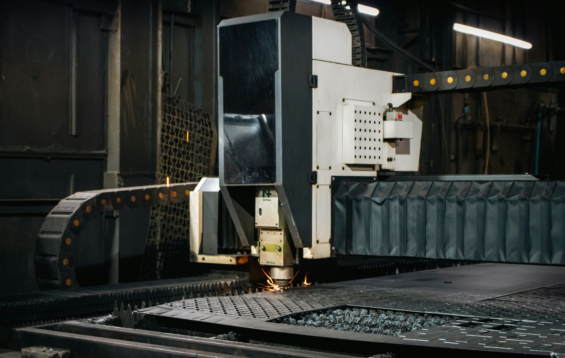 Digital fabrication at Aura Foundry